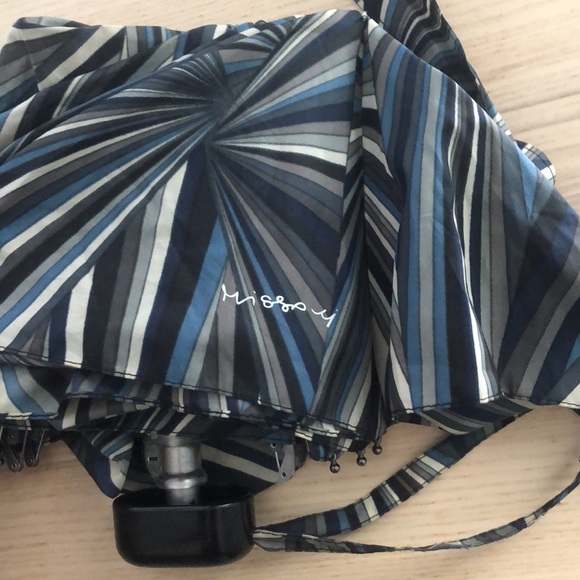 Missoni Accessories - 🦋Missoni🦋umbrella